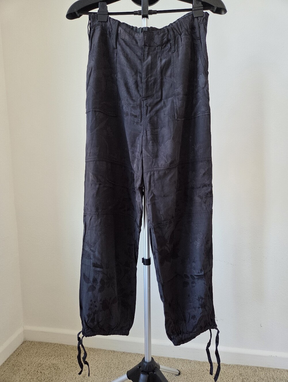 By Anthropologie Black Jacquard Utility Chic Cargo Jogger Pants Size M